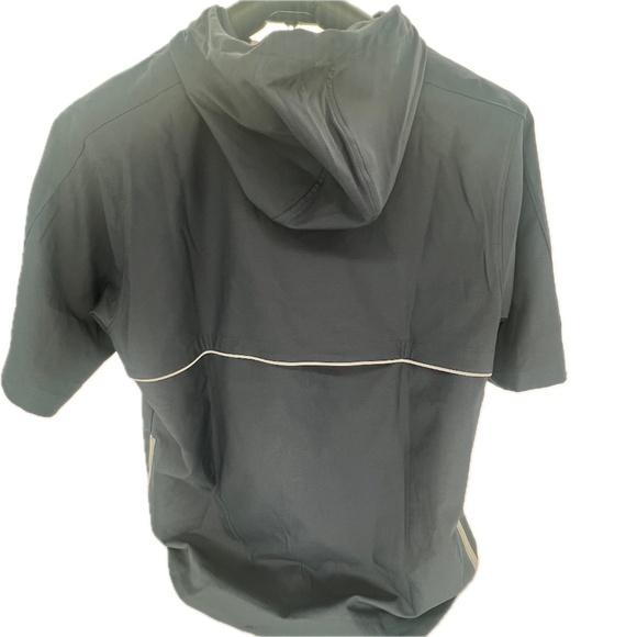 Travis Mathew Sport Mode Short Sleeve Hoodie - Picture 2 of 6